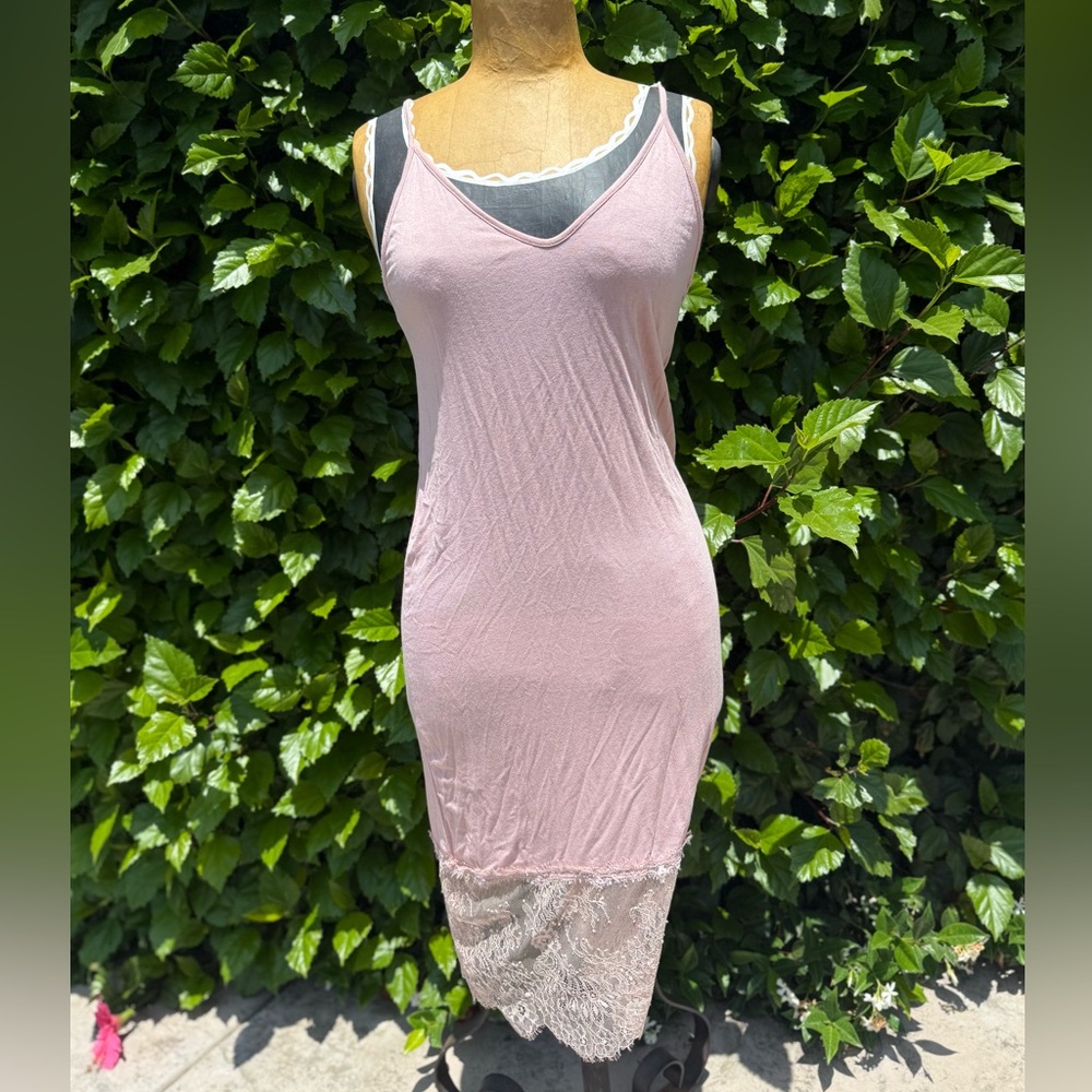 BCBGMaxAzria Pink Lace Hem tank top dress